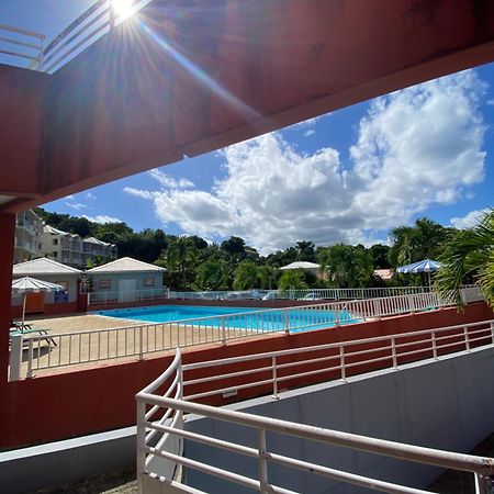 Studio Au Soleil Levant, Avec Piscine La Trinite Bagian luar foto