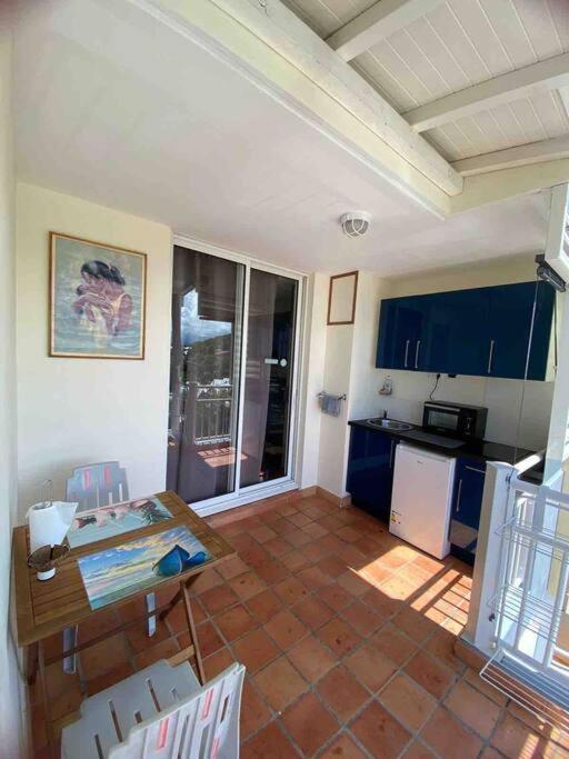 Studio Au Soleil Levant, Avec Piscine La Trinite Bagian luar foto